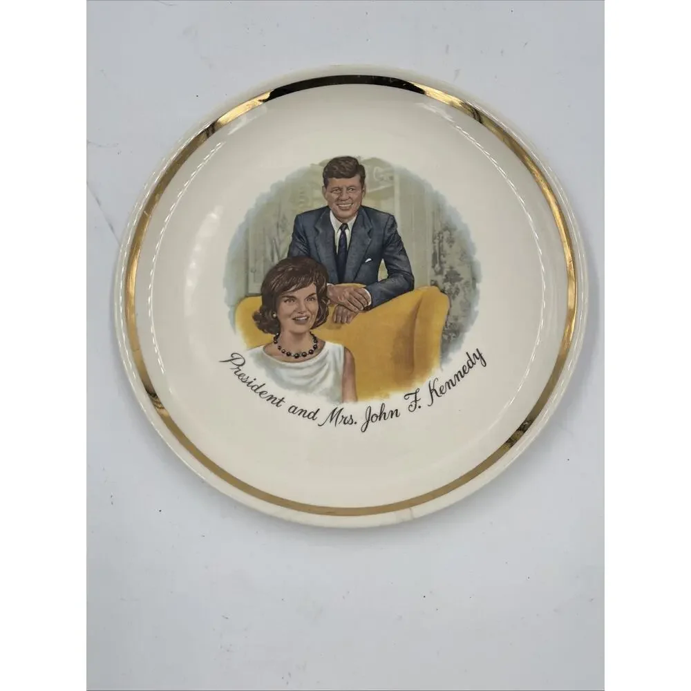 Vintage JFK President Kennedy 1960 Decorative Collector Plate Gold Trim Used